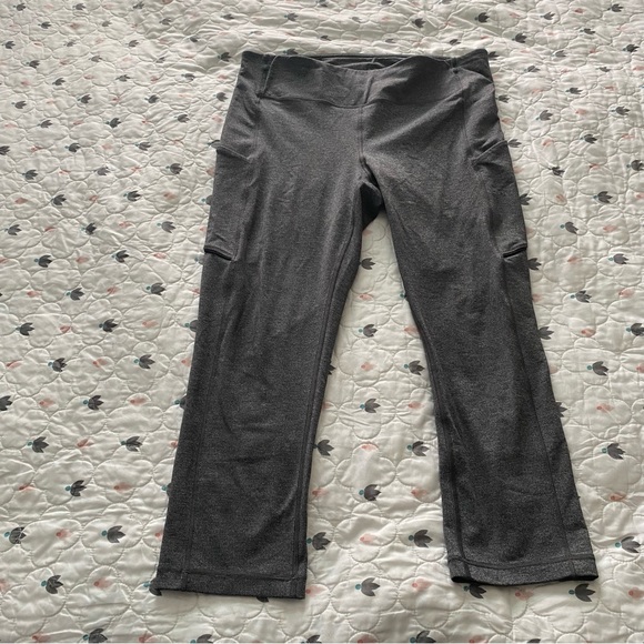 Lululemon Speed Up Crop 21” W6AK6S Size 10 Heathered Black Full On Luxtreme - Picture 4 of 10